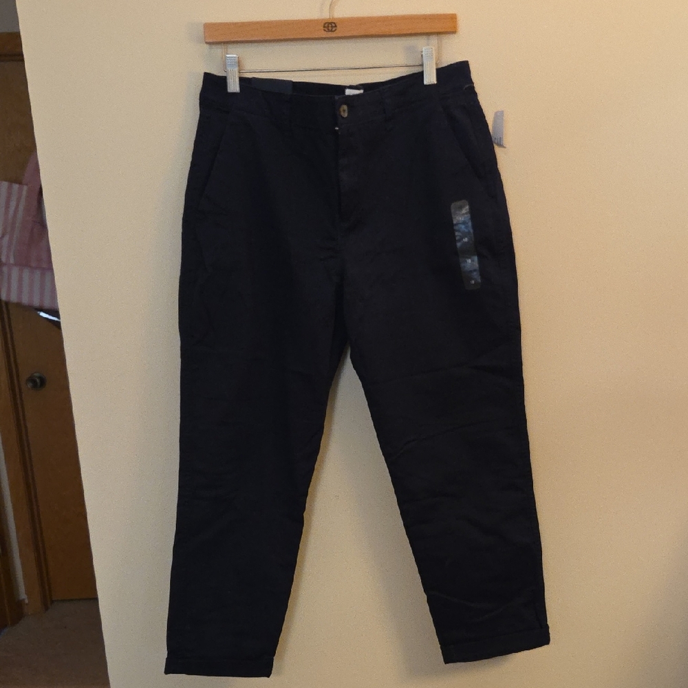 GAP Women's "Girlfriend Khaki" Dark Navy Cropped Pants